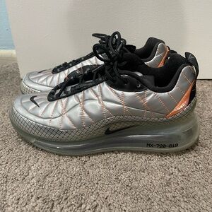 Nike Air Max 720 818 Metallic